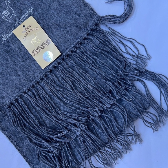 Alpaca Camargo Scarf Solid Gray Rectangle Fluffy Soft Fringe 9"  x  67 " Peru - Picture 5 of 5